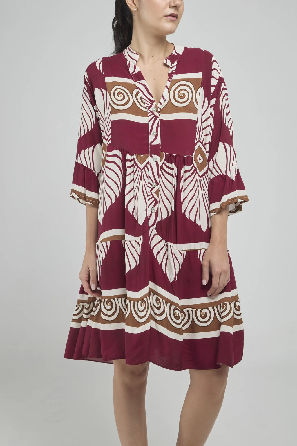 VESTIDO CORTO ESTAMPADO HOJAS PERILLA INTERRUMPIDA  M/C