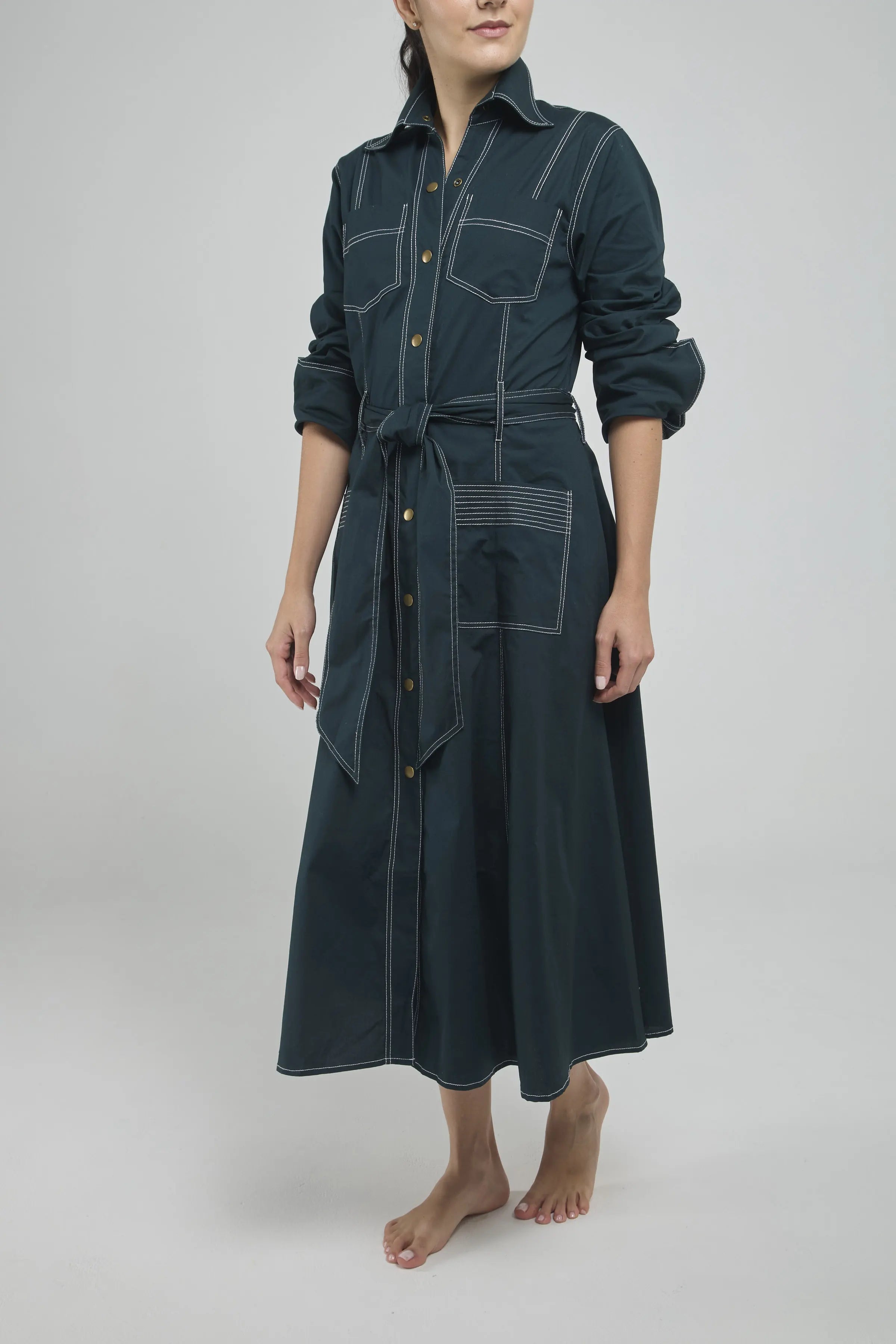 VESTIDO LARGO PESPUNTES  MANGA RECOGIDA BROCHE CINTURON