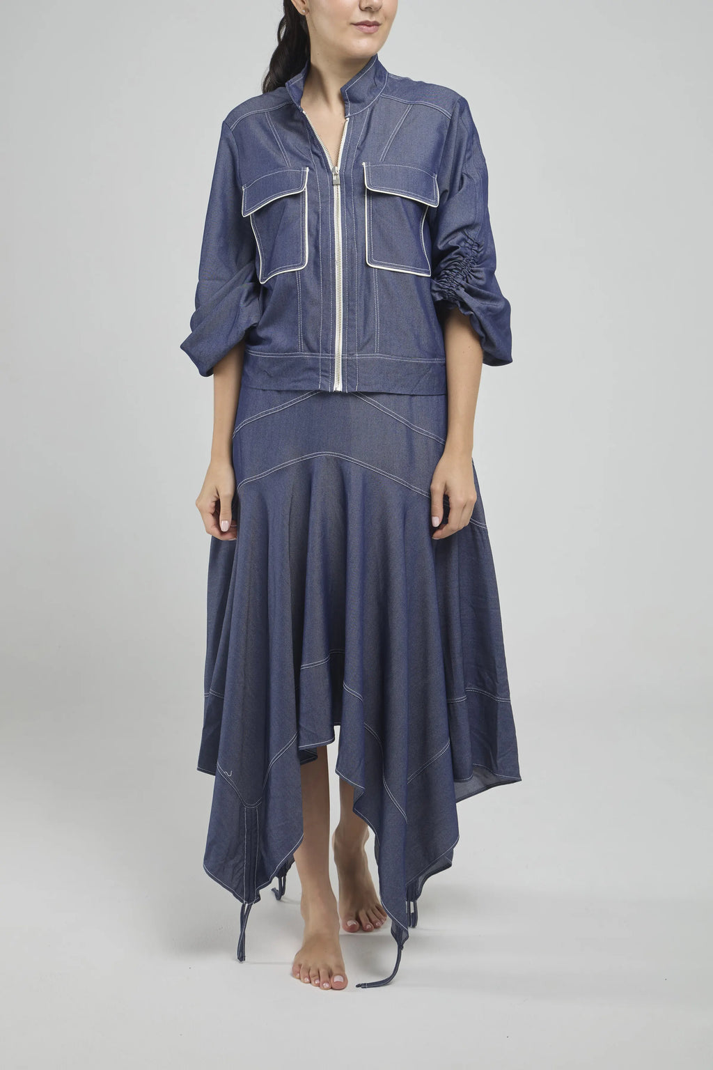 FALDA LARGA CORTE PESPUNTE PICOS RECOGIDO PUNTO