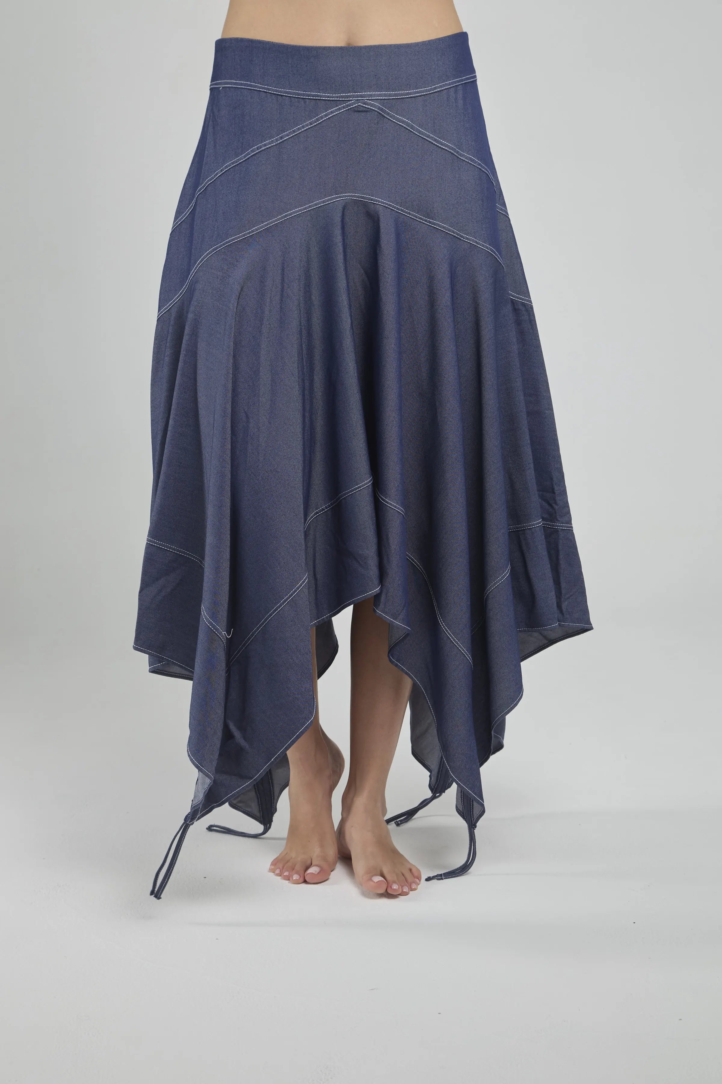 FALDA LARGA CORTE PESPUNTE PICOS RECOGIDO PUNTO