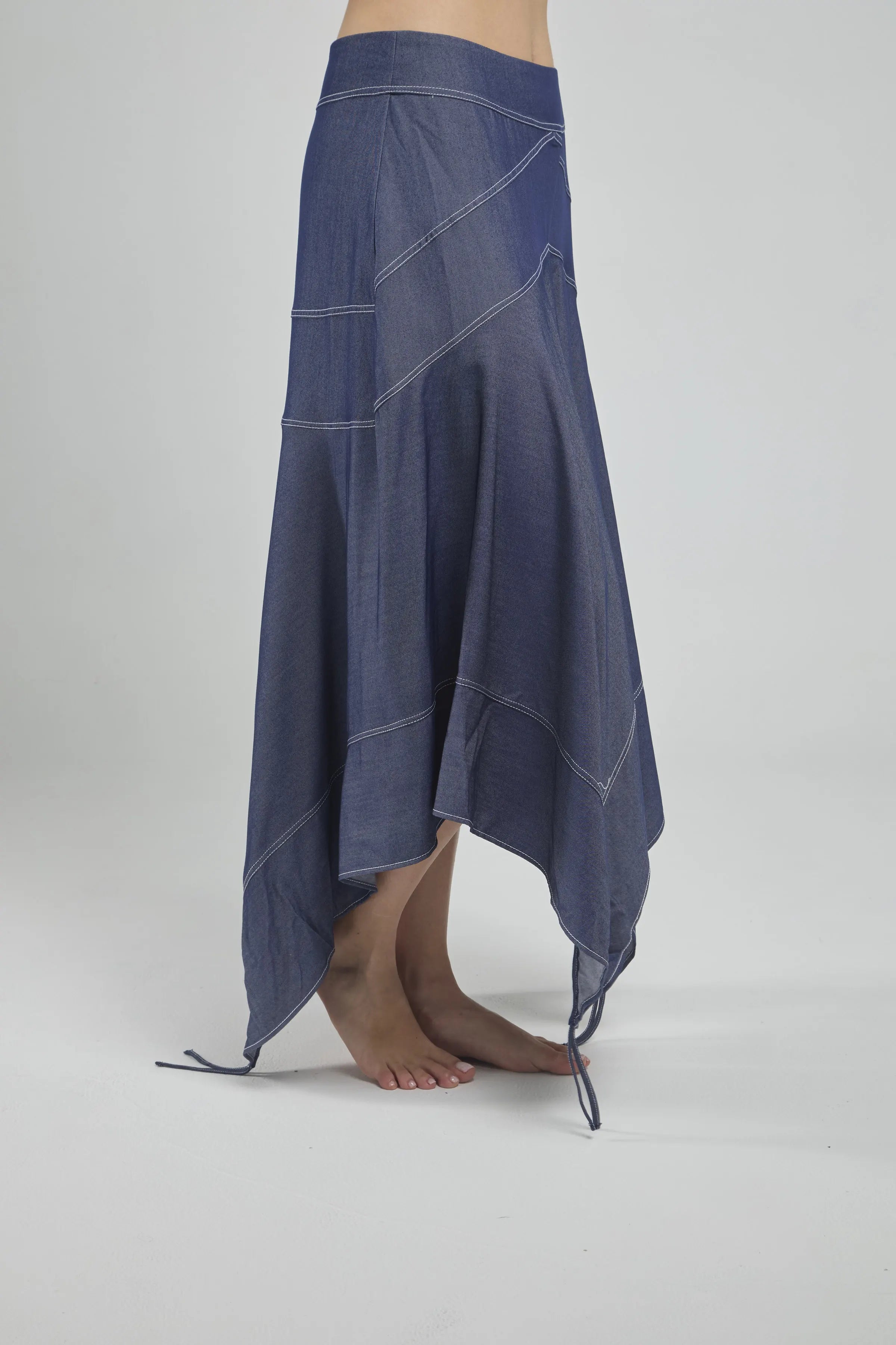 FALDA LARGA CORTE PESPUNTE PICOS RECOGIDO PUNTO