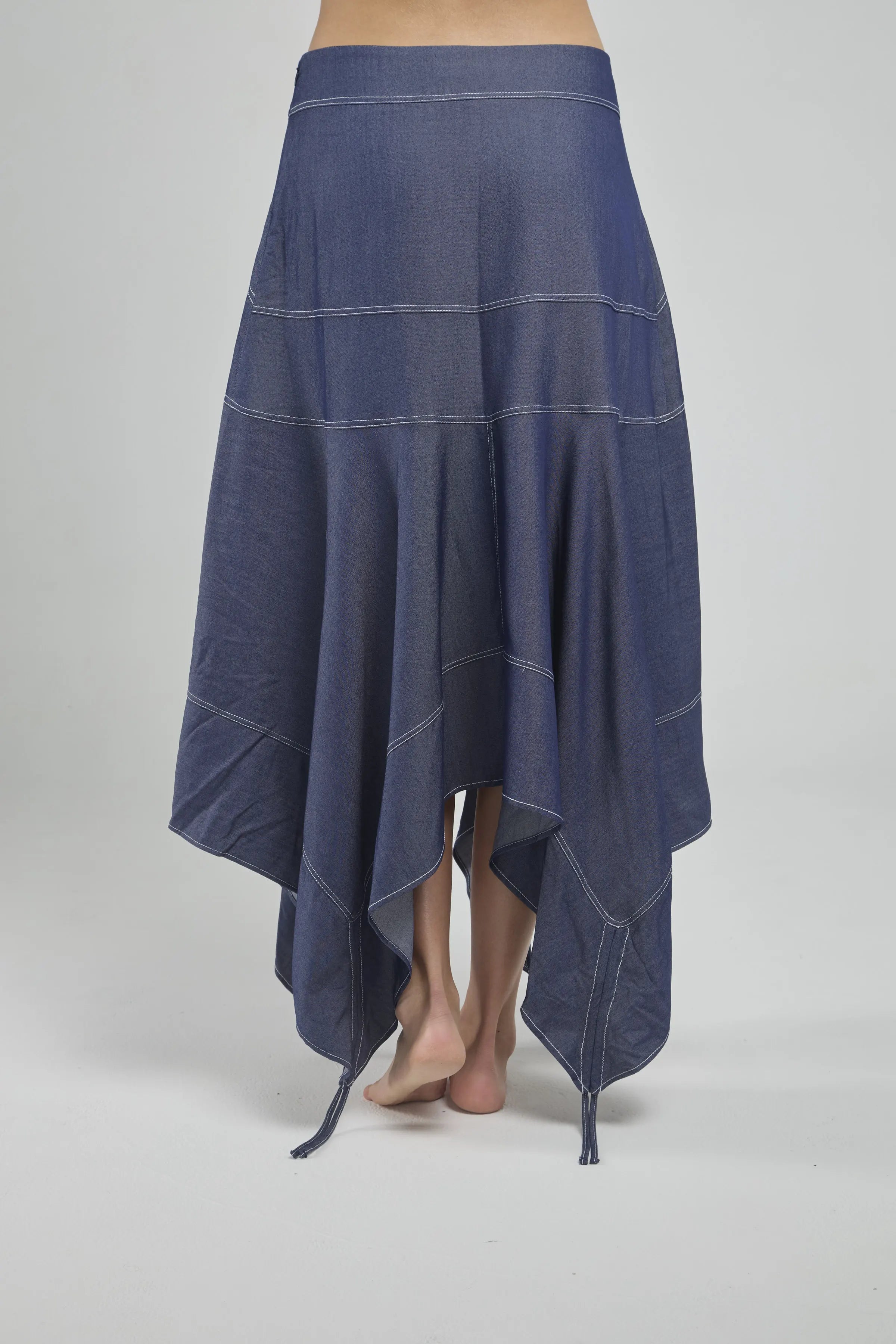 FALDA LARGA CORTE PESPUNTE PICOS RECOGIDO PUNTO