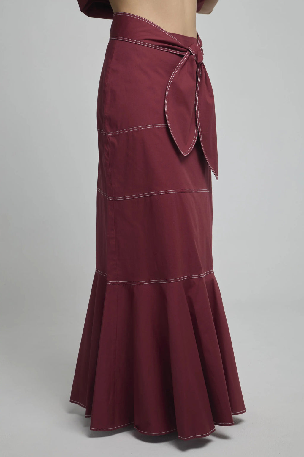 FALDA LARGA CORTE HORIZONTAL  FAJON PESPUNTE