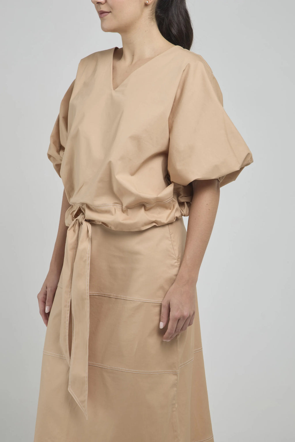 BLUSA JARETA TIRA MANGA RESORTE C/V