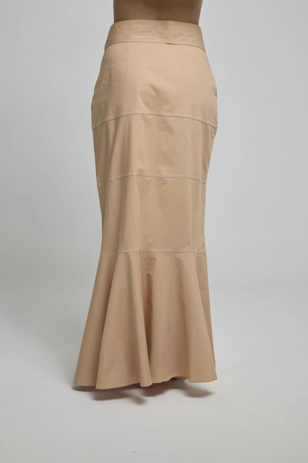 FALDA LARGA CORTE HORIZONTAL  FAJON PESPUNTE