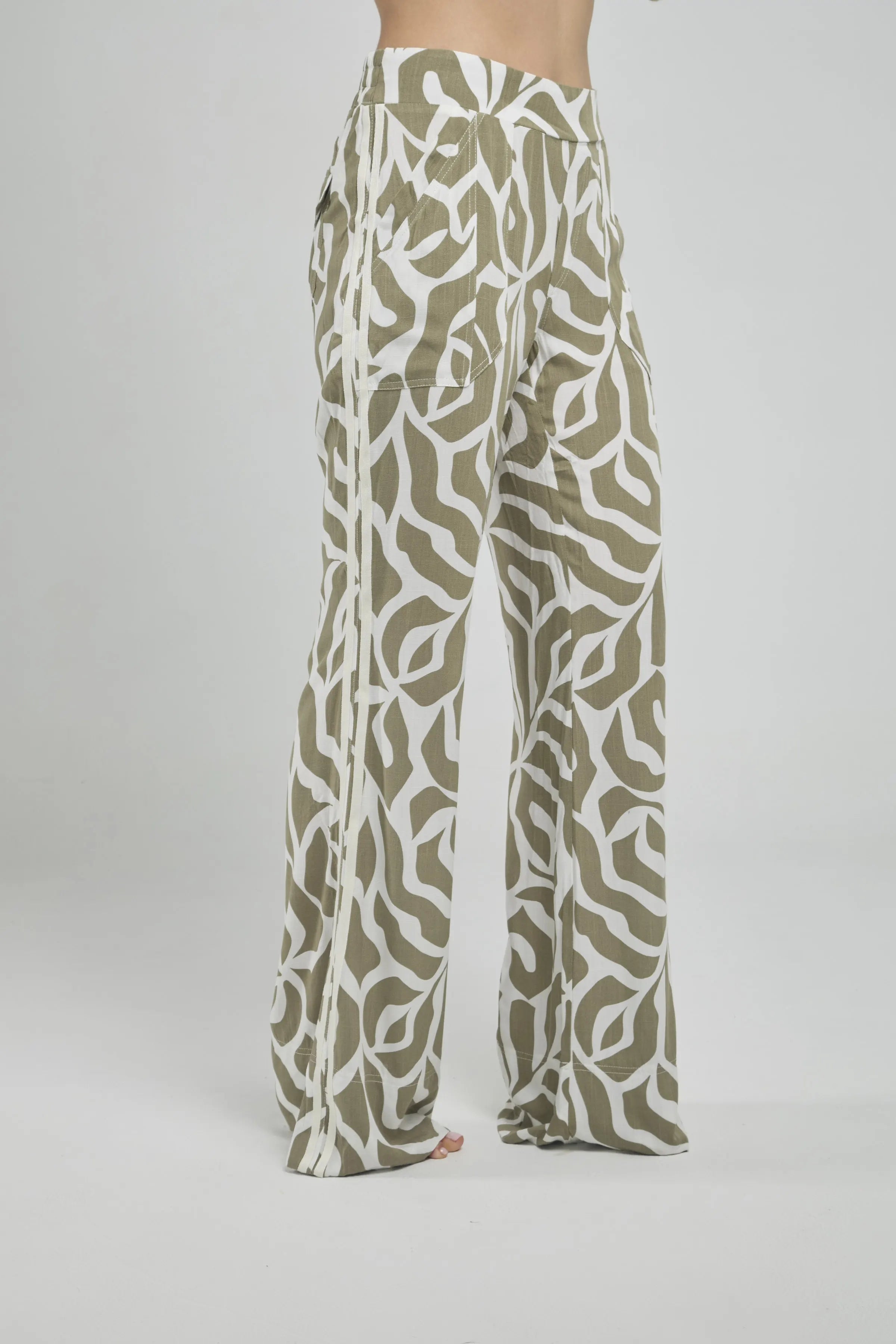 PANTALON ESTAMP BOTA ANCHA PRETINA RESORTE