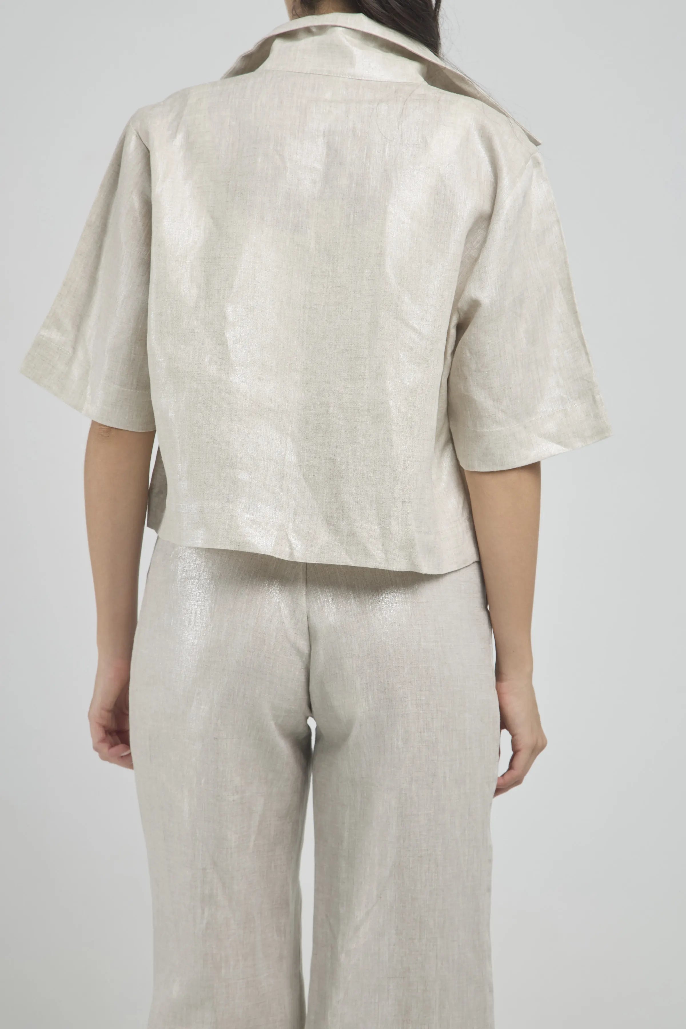 CHAQUETA ABIERTA LINO BRILLANTE C/C MANGA CORTA