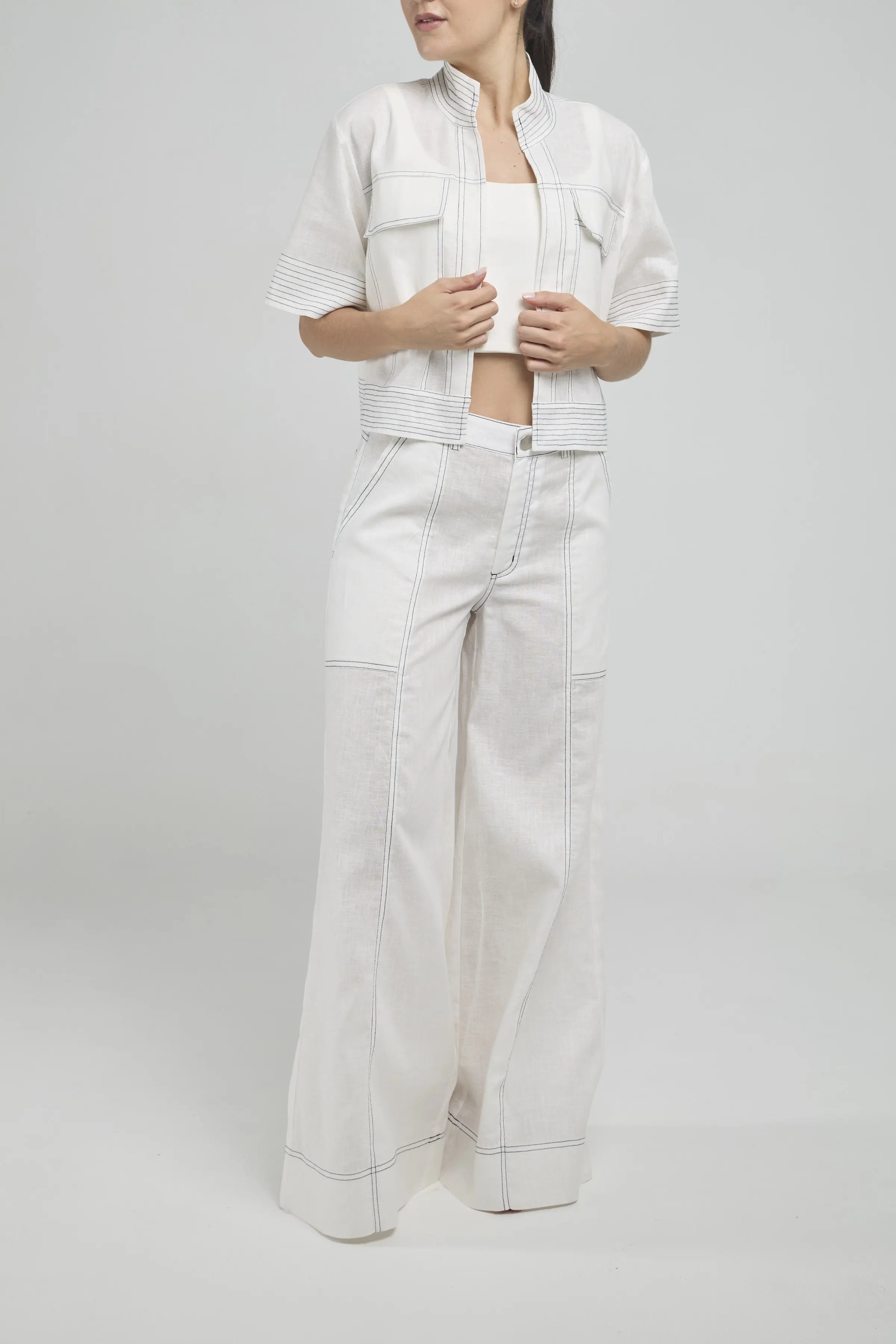 PANTALON ANCHO BOLSILLO CUADRADO  PESPUNTE PIERNA