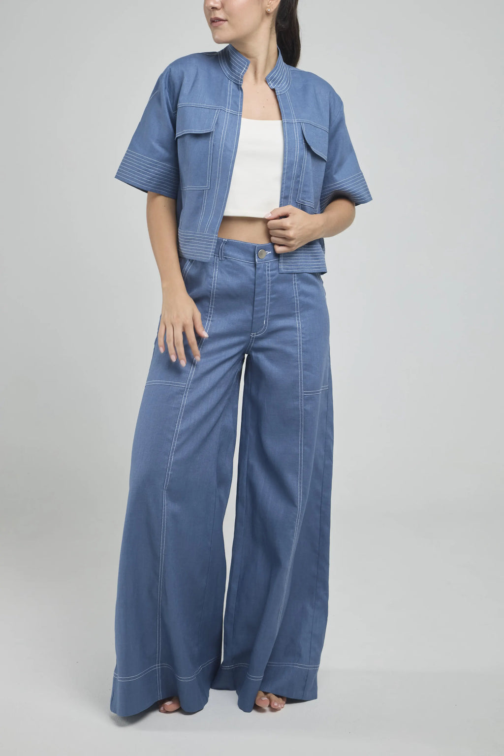 CHAQUETA CORTA ABIERTA MANGA CORTE  C/N PESPUNTE