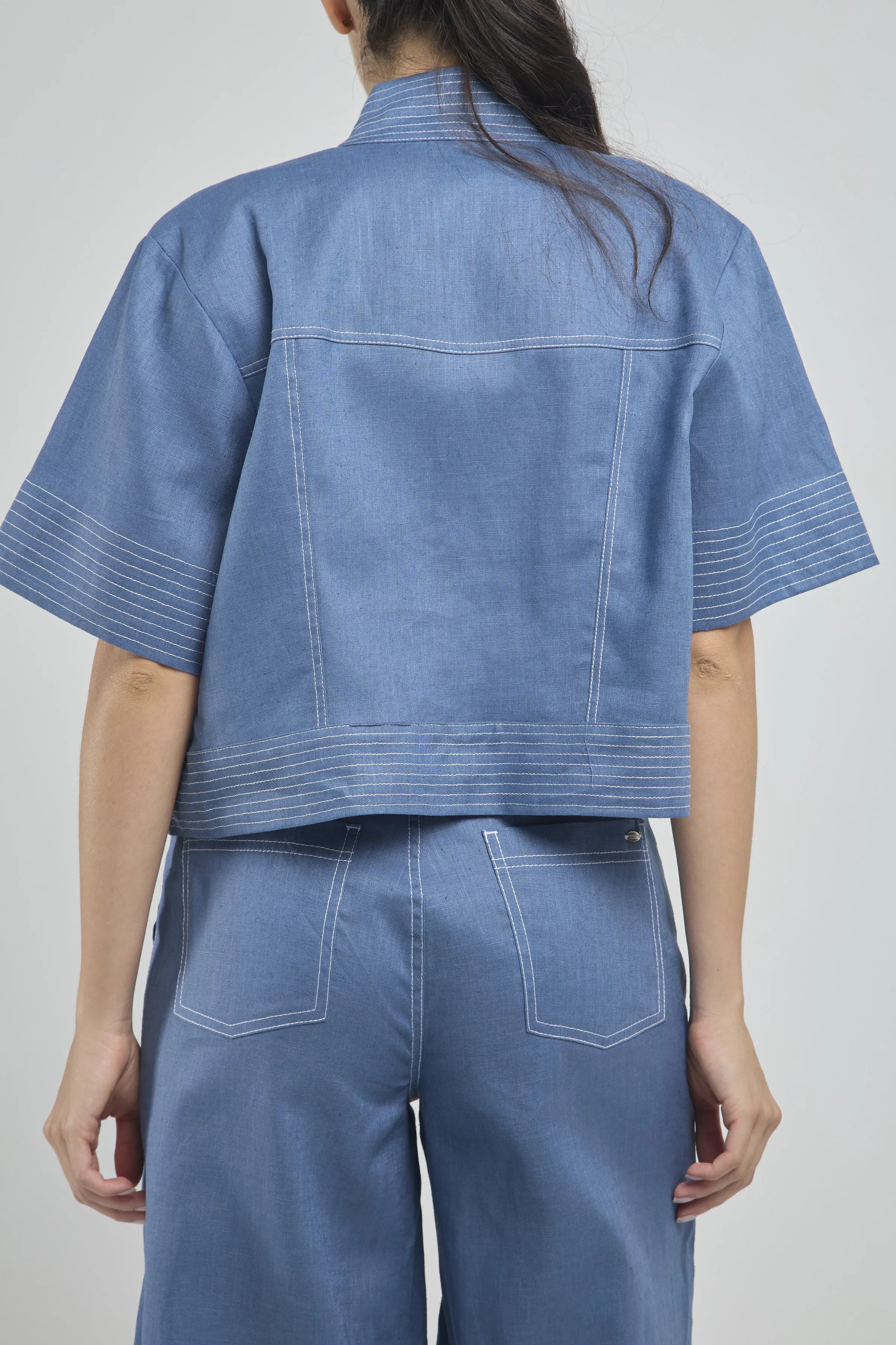 CHAQUETA CORTA ABIERTA MANGA CORTE  C/N PESPUNTE