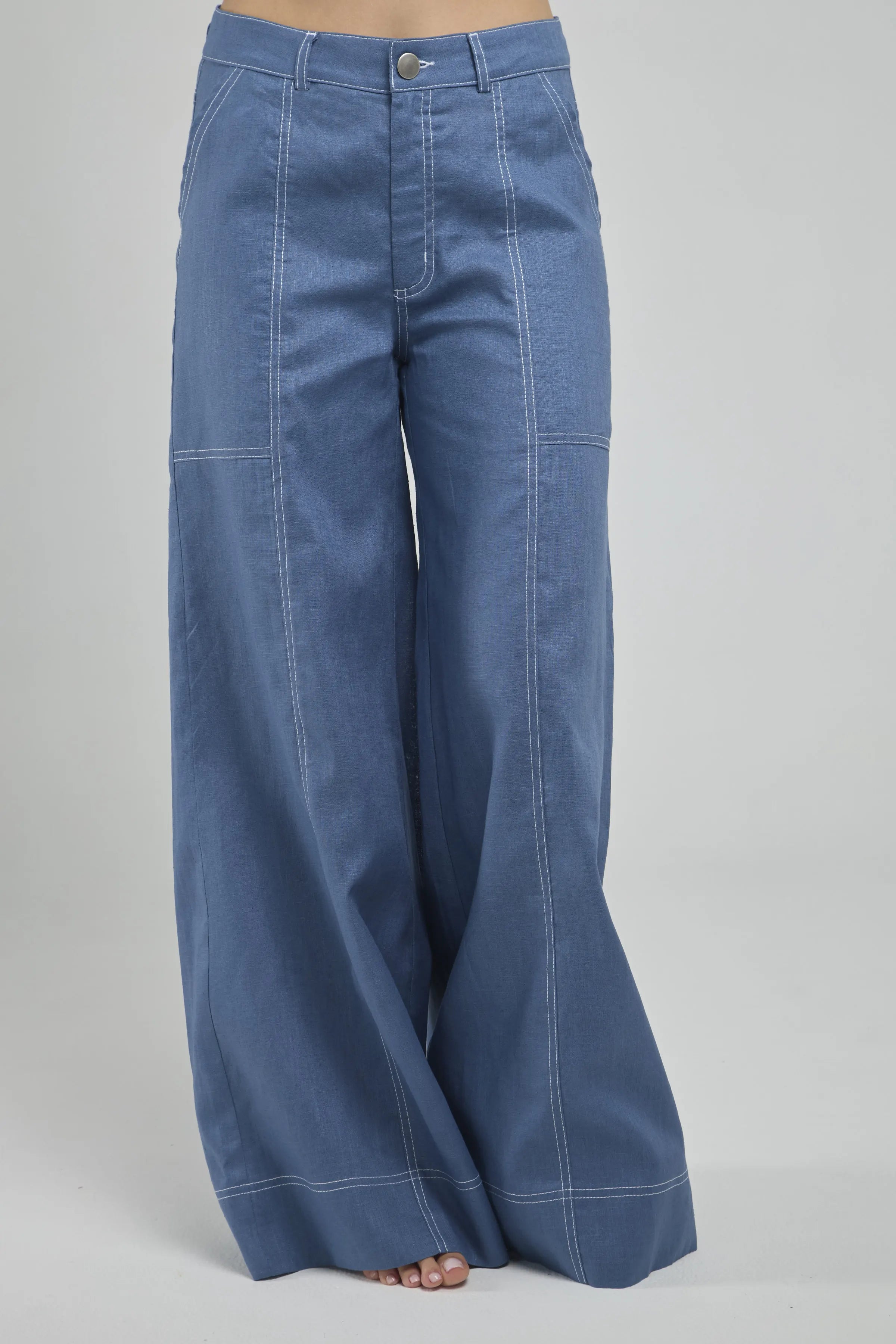 PANTALON ANCHO BOLSILLO CUADRADO  PESPUNTE PIERNA