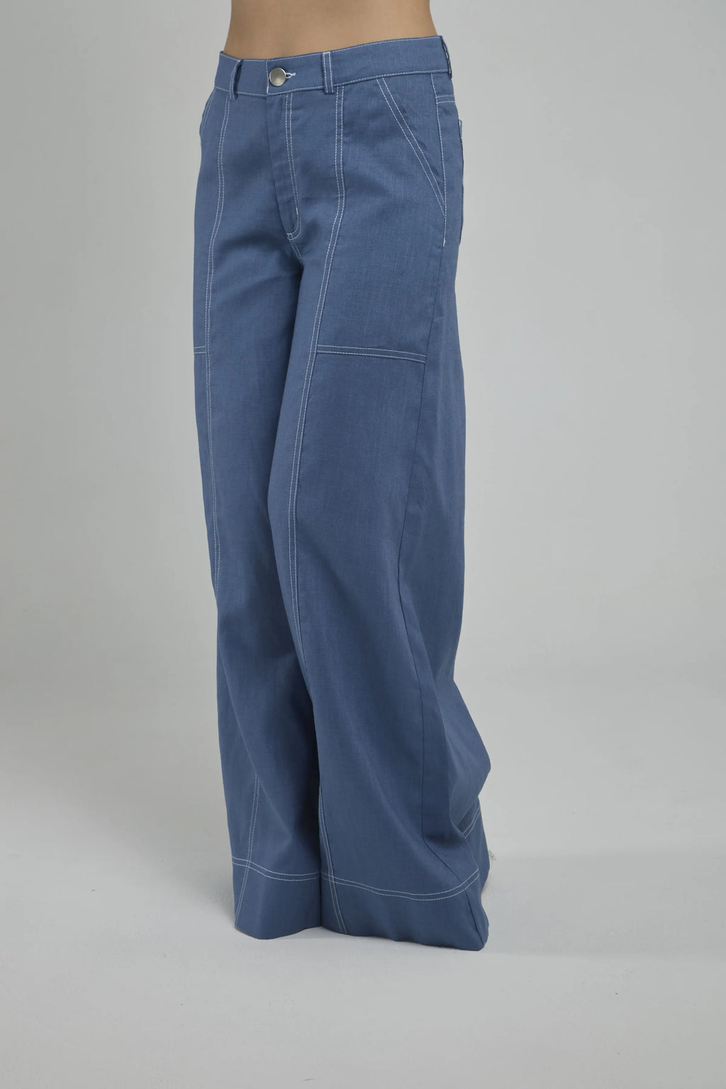 PANTALON ANCHO BOLSILLO CUADRADO  PESPUNTE PIERNA