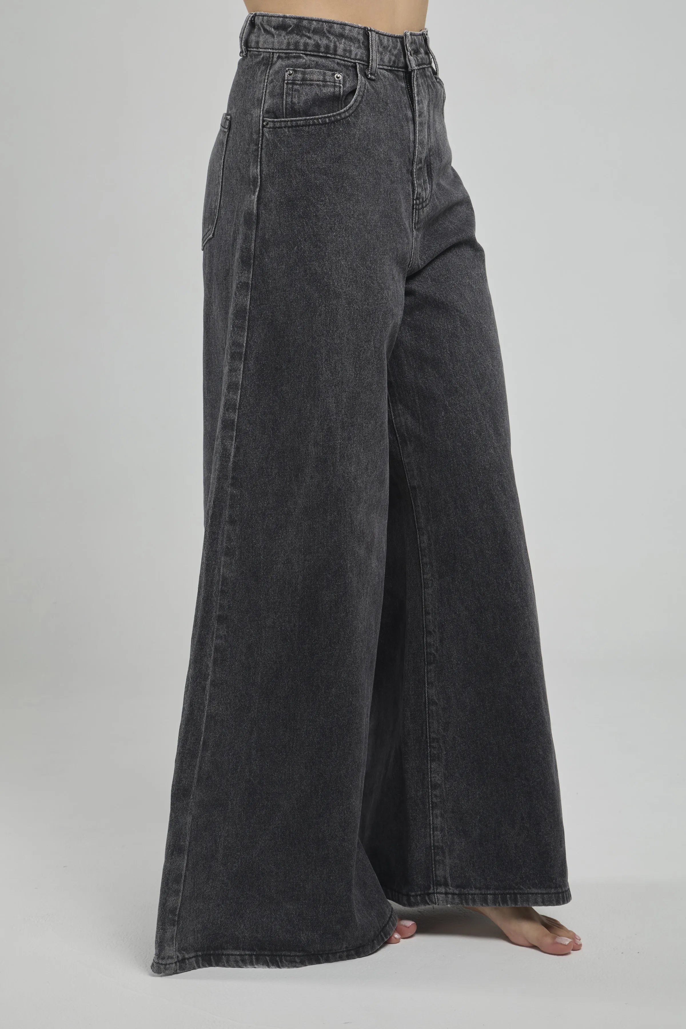 PANTALON JEANS PALAZZO PINZAS ATRAS