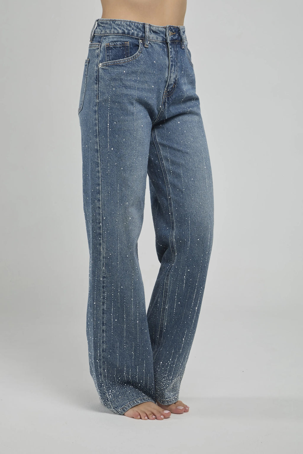 JEANS DESGASTADO COLOR BOTA RECTA CHISPAS LLUVIA