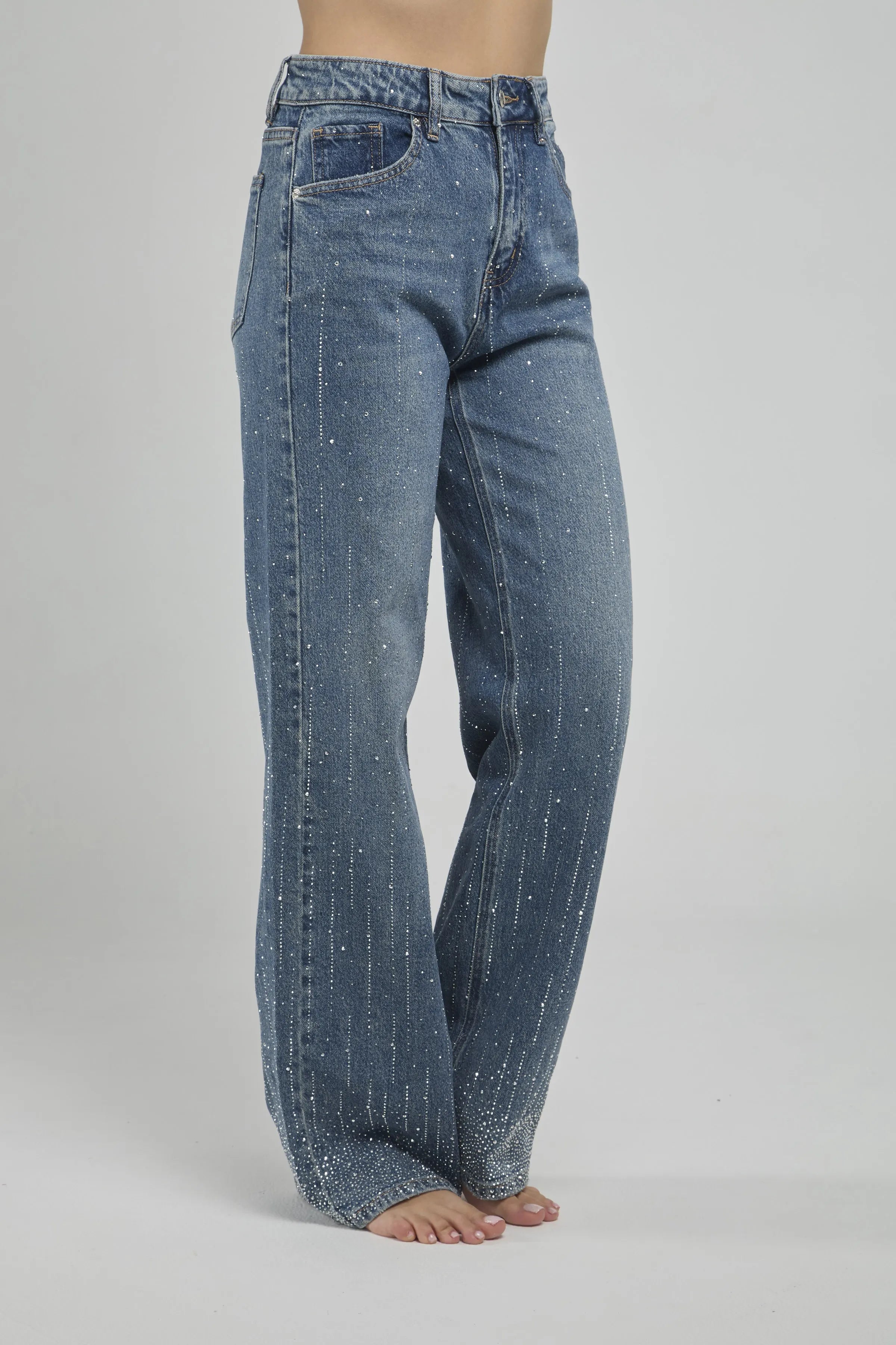 JEANS DESGASTADO COLOR BOTA RECTA CHISPAS LLUVIA