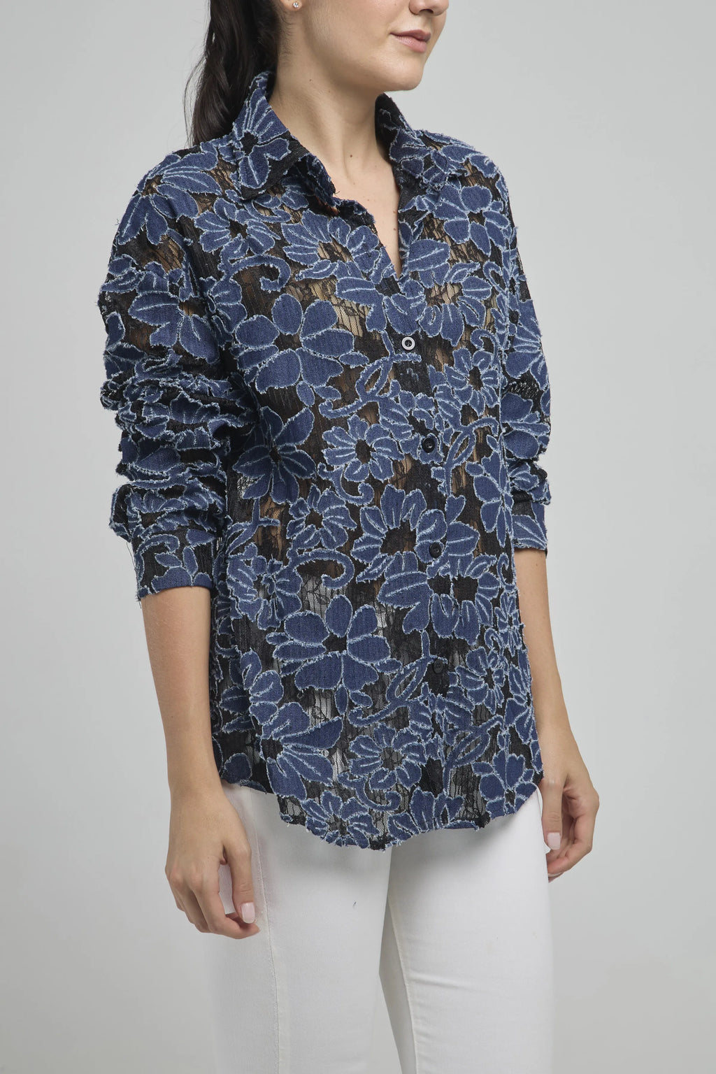 CAMISA BLONDA FLORES CUELLO CAMISERO MANGA LARGA