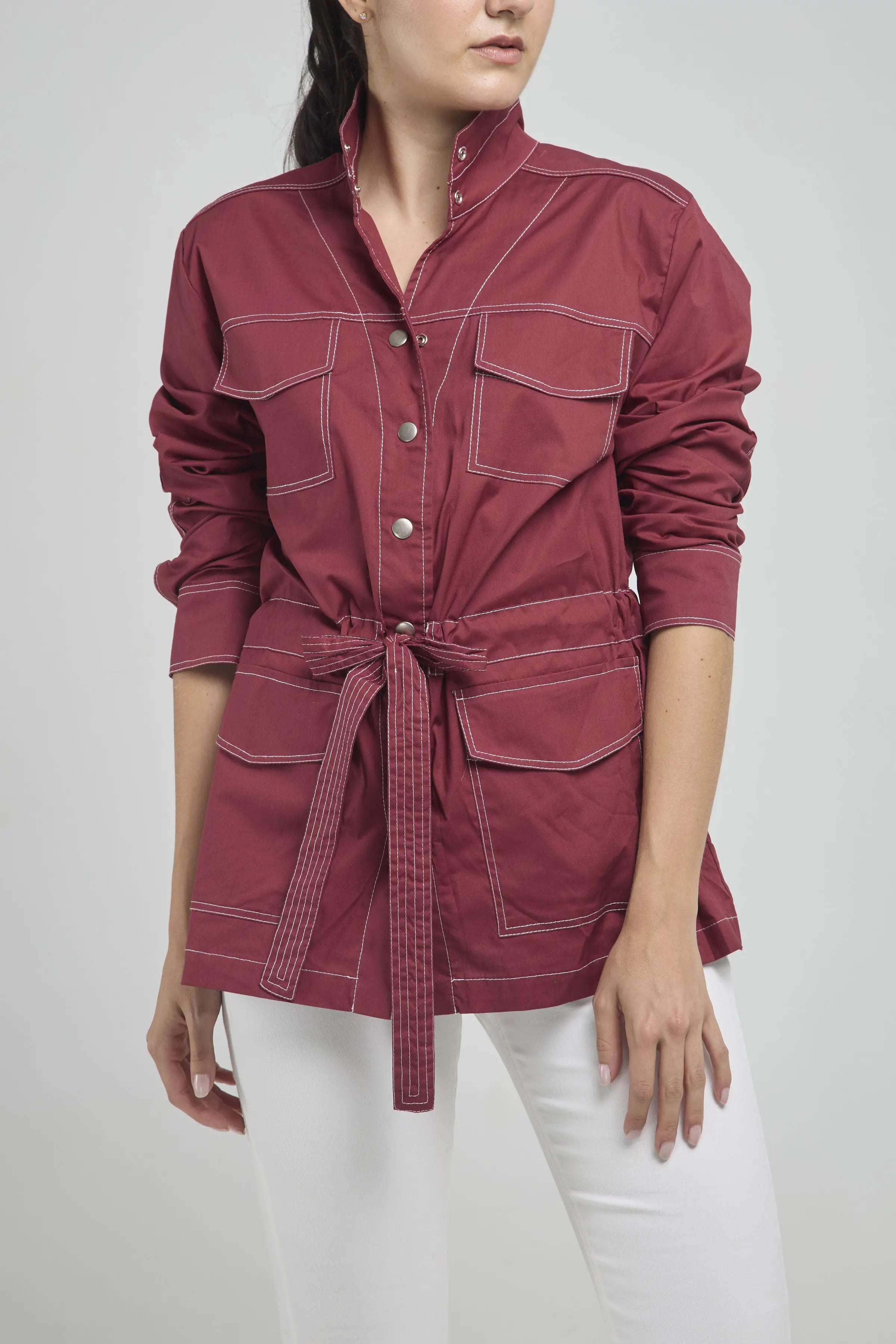 CHAQUETA TIPO SAFARI CODERA CINTURA PESPUNTE  C/N