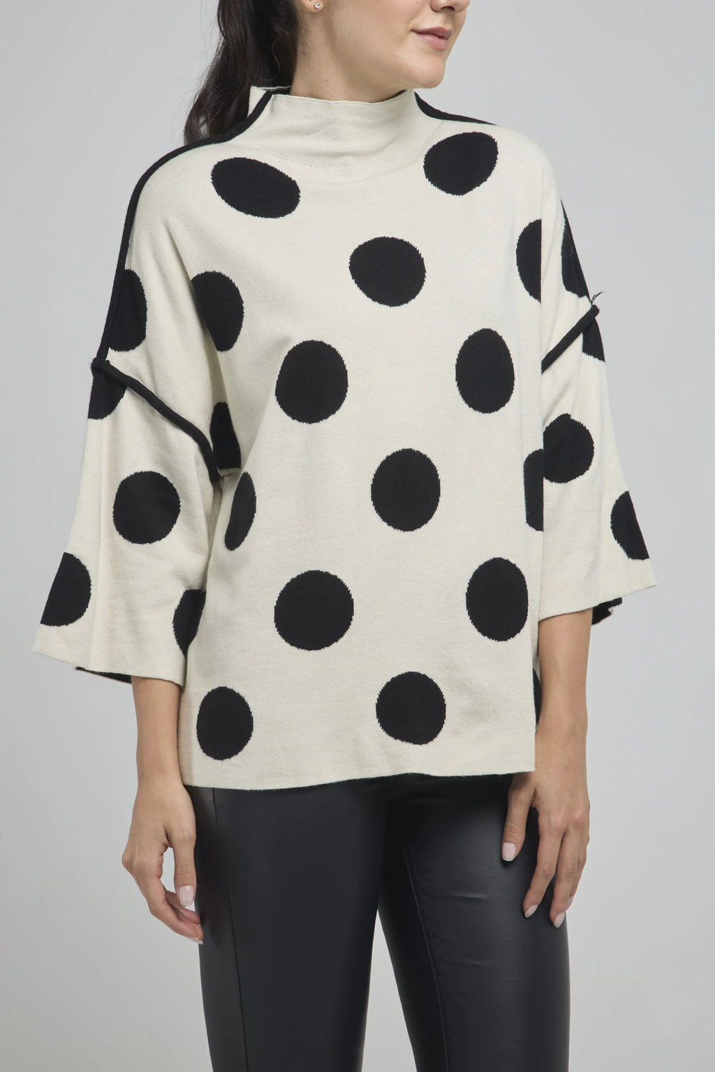 BUSO TEJIDO MANGA 3/4 ESTAMPADO BOLAS CUELLO NERU