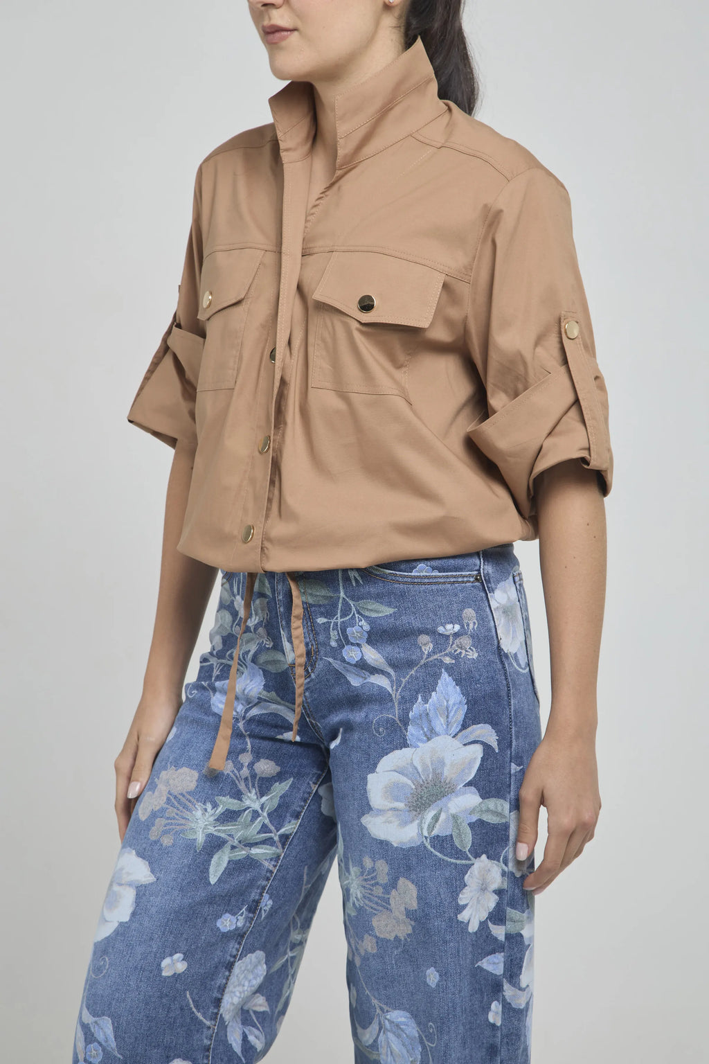 CHAQUETA JARETA CUELLO NERU  BOLSILLO TAPA CHAARRETERA MANGA