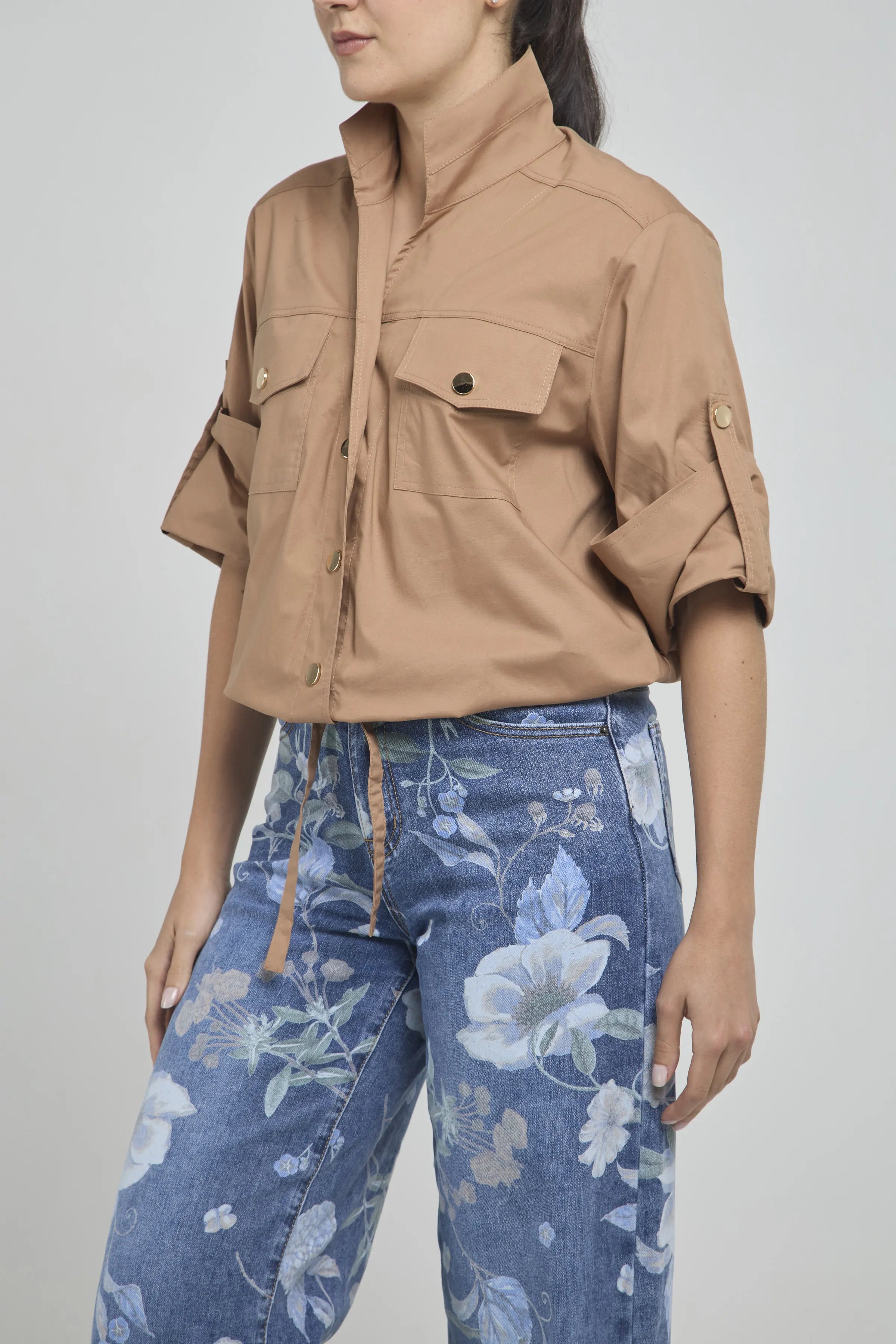 CHAQUETA JARETA CUELLO NERU  BOLSILLO TAPA CHAARRETERA MANGA