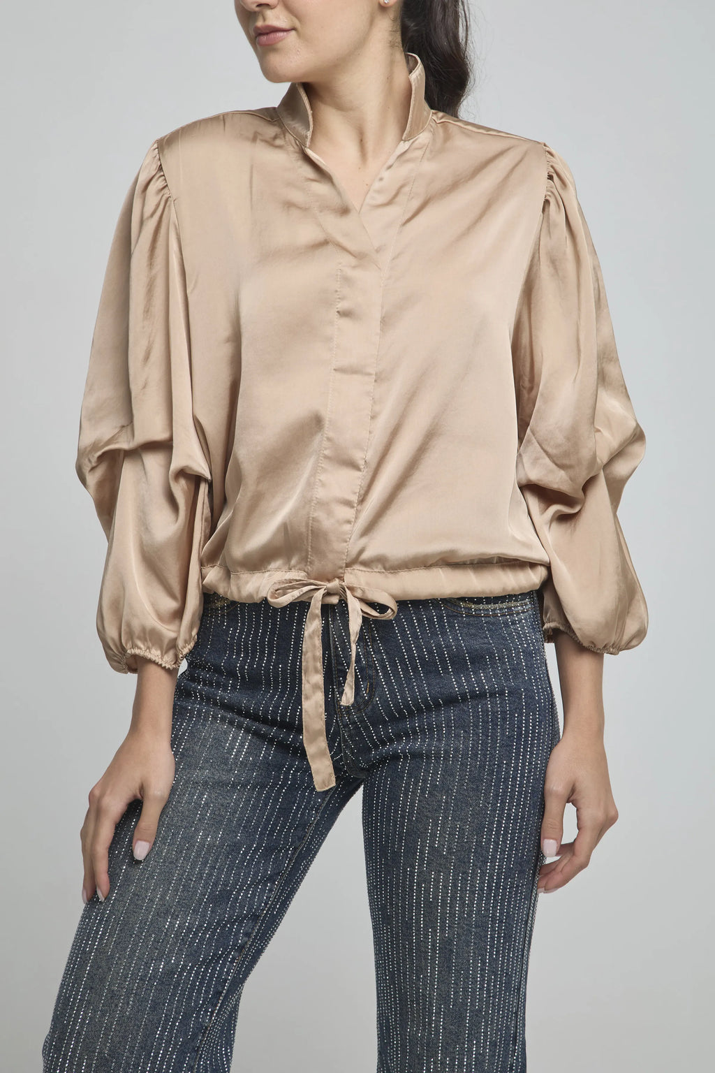 BLUSA JARETA MANGA PELLISCO CUELLO NERU