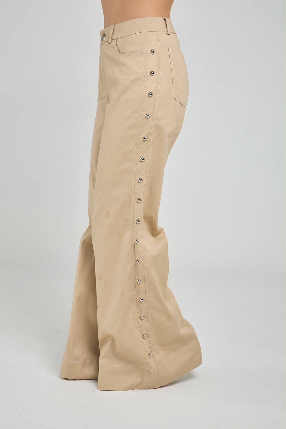 PANTALON BOTA RECTA CON TACHES LATERALES