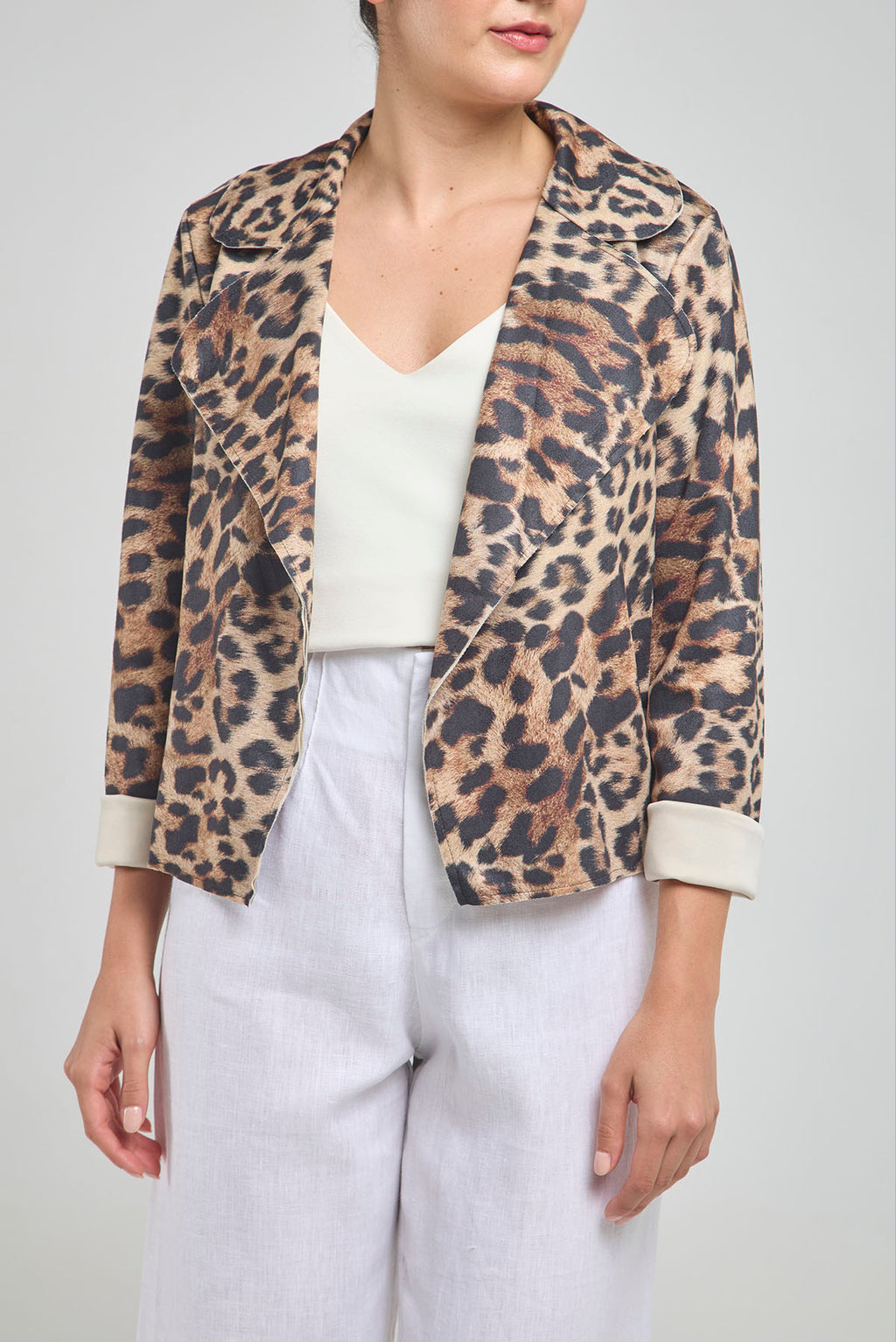 CHAQUETA TIPO BLAZER ANIMAL PRINT MANGA LARGA CUELLO SOLAPA