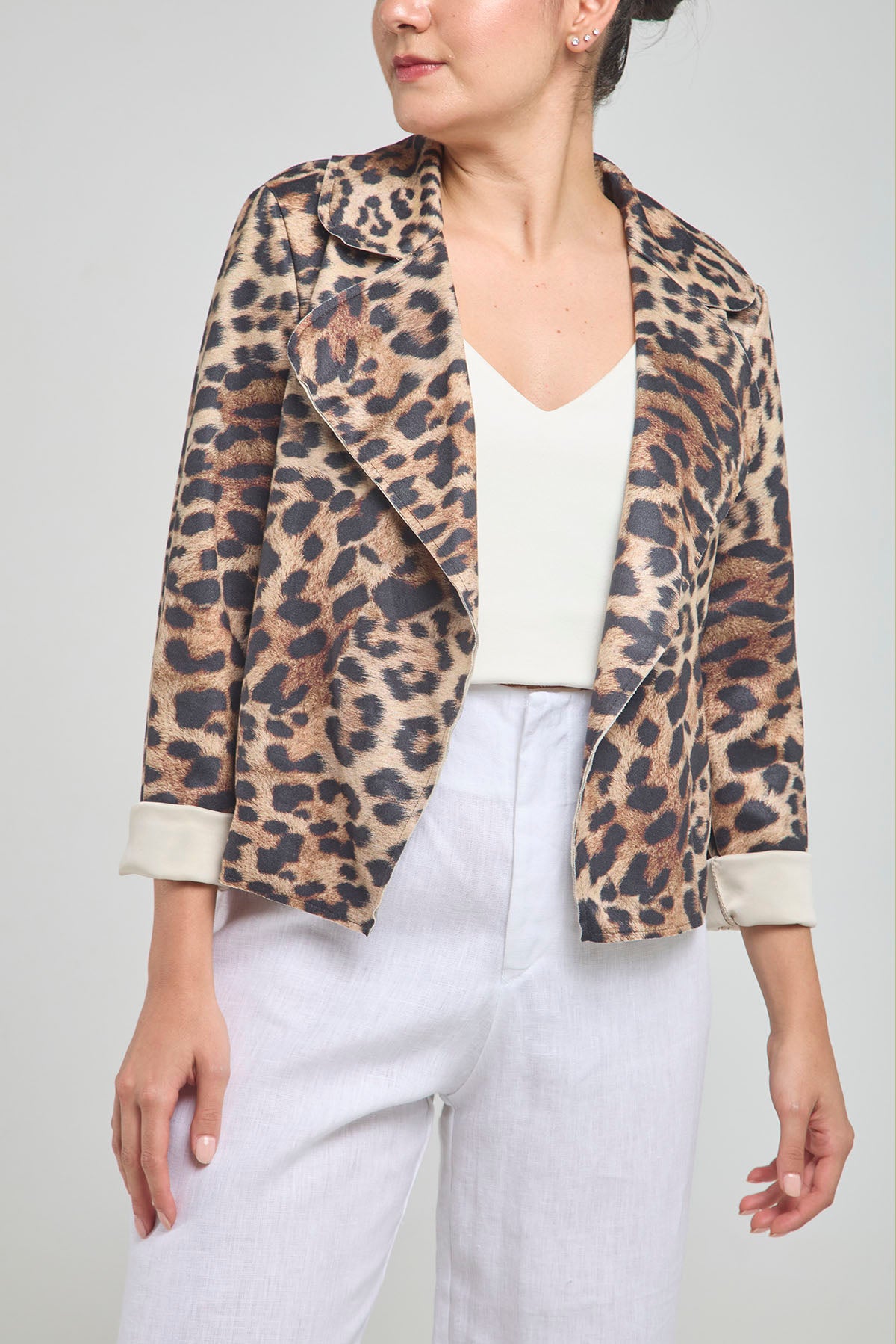 CHAQUETA TIPO BLAZER ANIMAL PRINT MANGA LARGA CUELLO SOLAPA