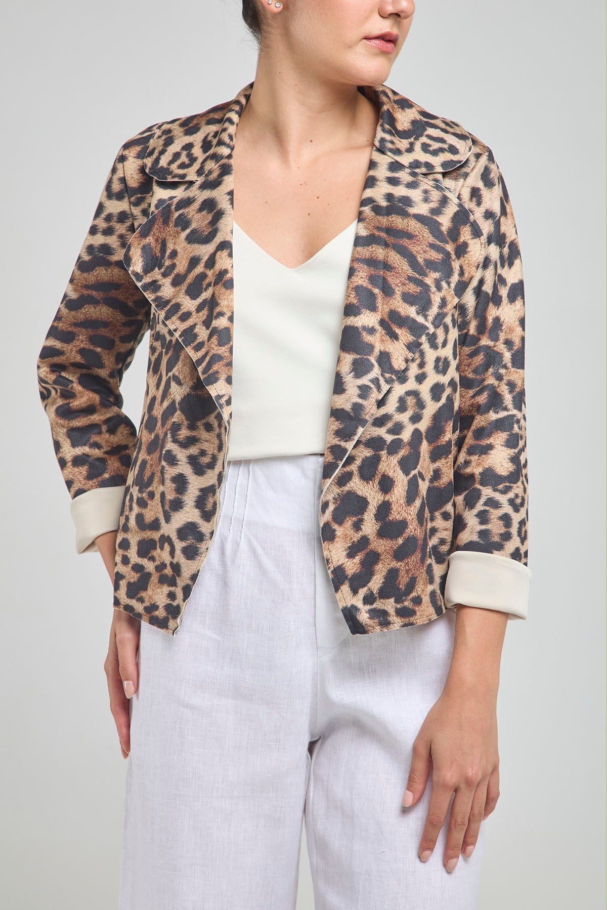 CHAQUETA TIPO BLAZER ANIMAL PRINT MANGA LARGA CUELLO SOLAPA