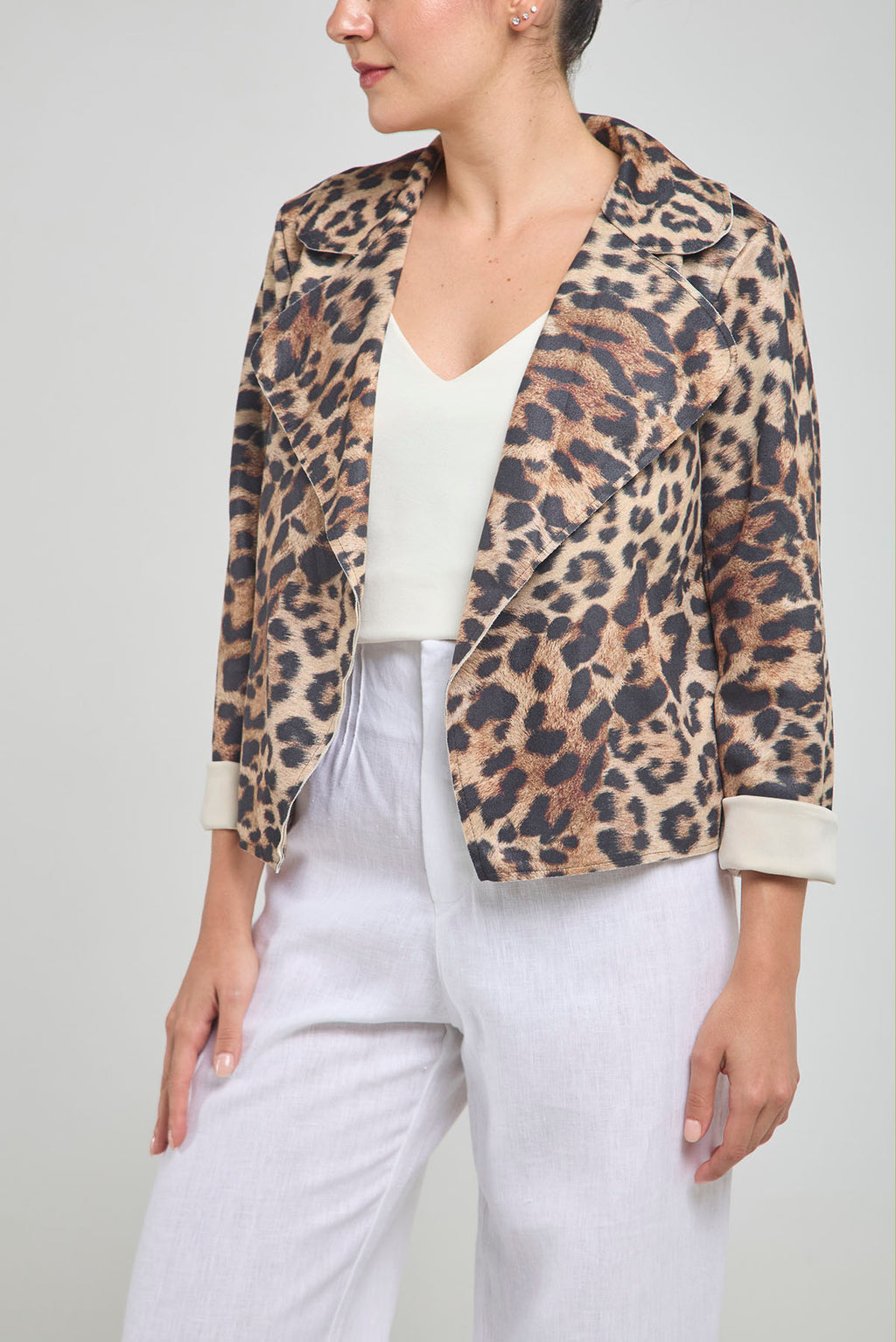 CHAQUETA TIPO BLAZER ANIMAL PRINT MANGA LARGA CUELLO SOLAPA