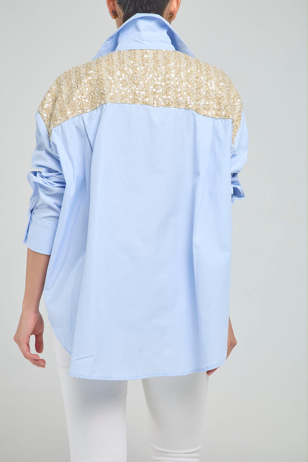 CAMISA APLIQUES ESPALDA BOLSILLO TELA BURDA  M/L C/C