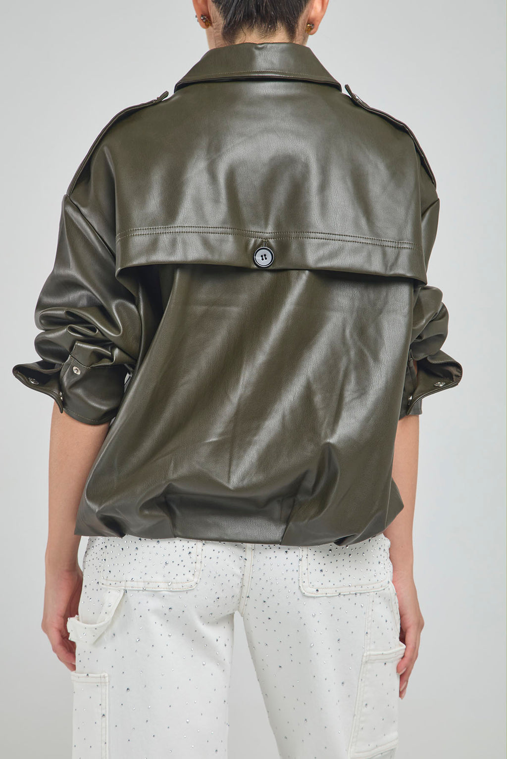 CHAQUETA BOLSILLO TAPAS CHARRTERA HOMBRO  C/C M/L