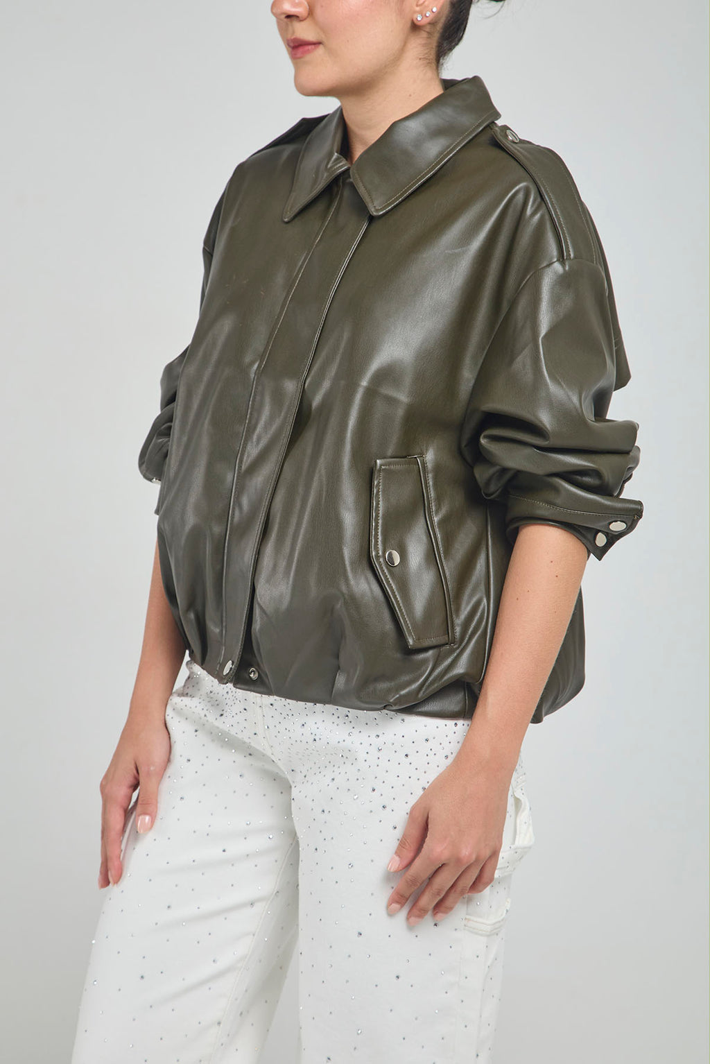 CHAQUETA BOLSILLO TAPAS CHARRTERA HOMBRO  C/C M/L