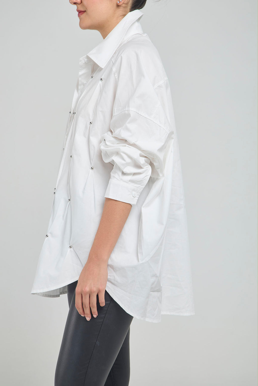 BLUSON PINZA TACHES FRENTE CUELLO CAMISERO MANGA LARGA
