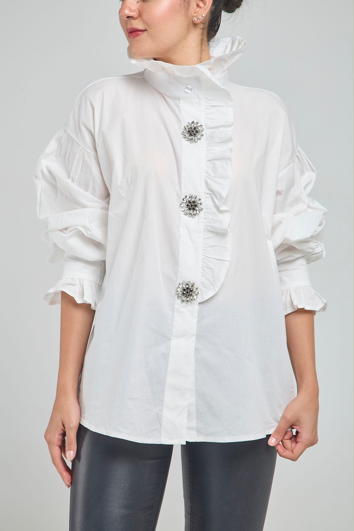 CAMISA PERILLA ESCODIDA BOLERO CUELLO PUÑO BOTON PIEDRA
