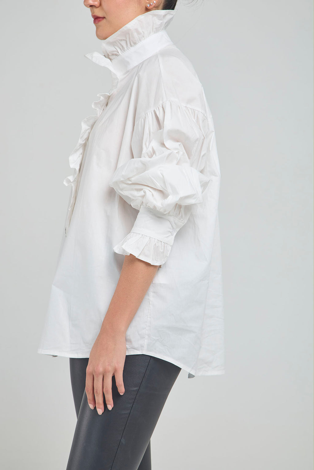 CAMISA PERILLA ESCODIDA BOLERO CUELLO PUÑO BOTON PIEDRA