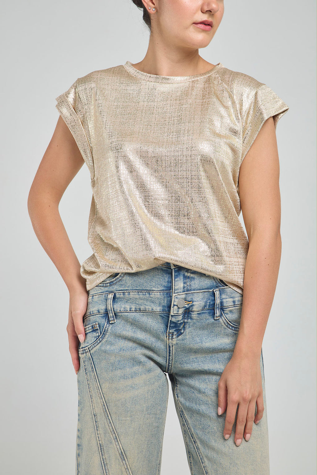 CAMISETA BASICA LUREX CUELLO REDONDO MANGA RODADA
