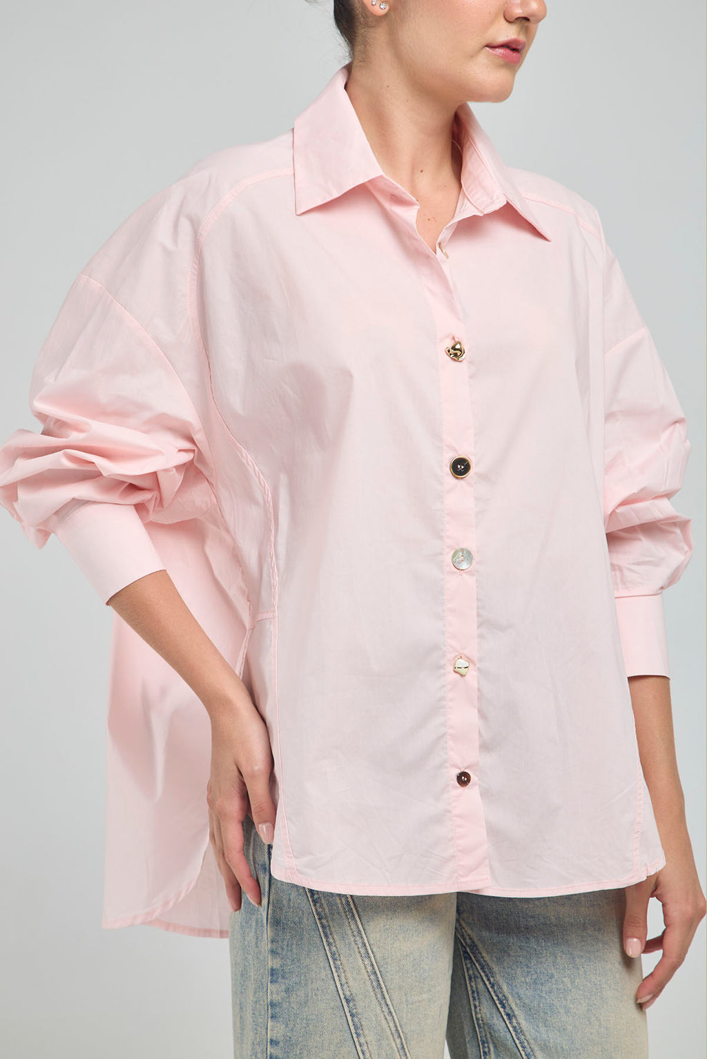 CAMISA CORTE LADOS FRENTE BOTON VARIOS CUELLO CAMISERO