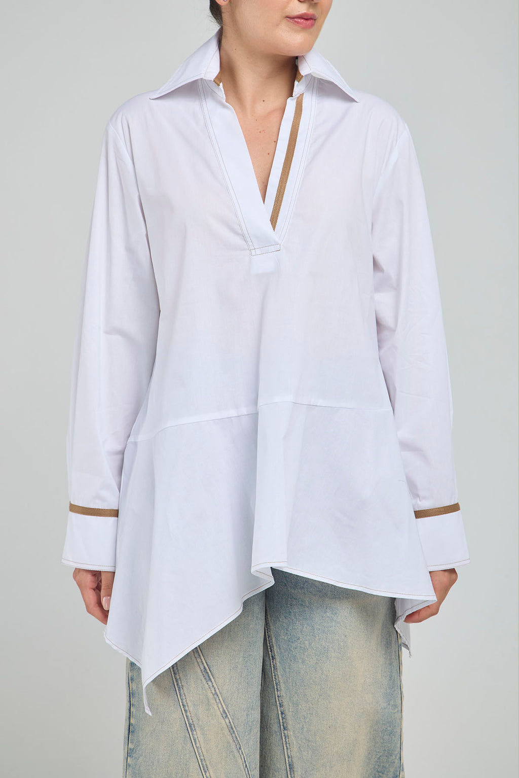 BLUSON CON BOLERO PERILLA INTERNA Y CUELLO CAMISERO