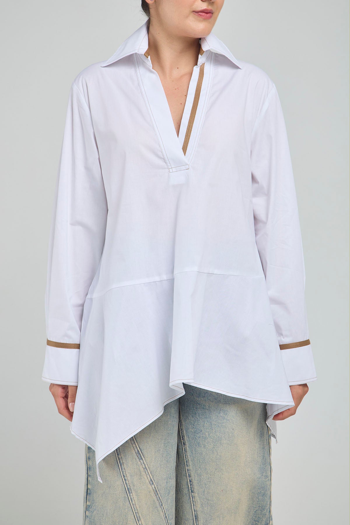 BLUSON CON BOLERO PERILLA INTERNA Y CUELLO CAMISERO