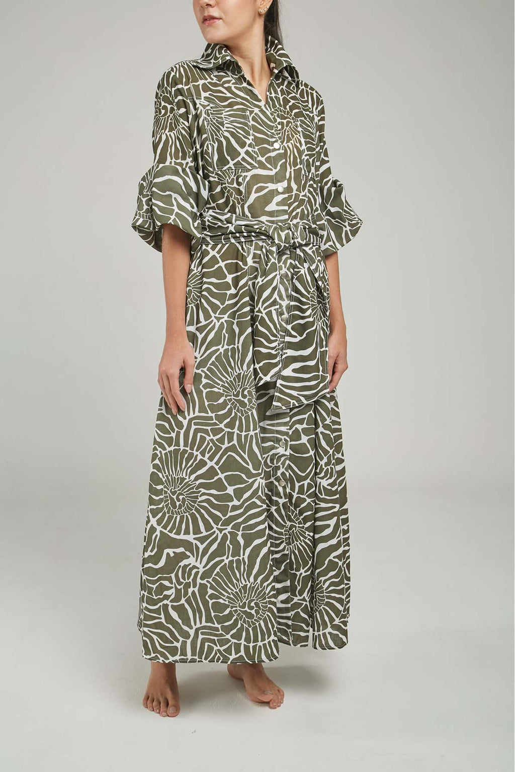 VESTIDO LARGO MANANGA CUELLO CAMISERO BOLSILLO ADELAN