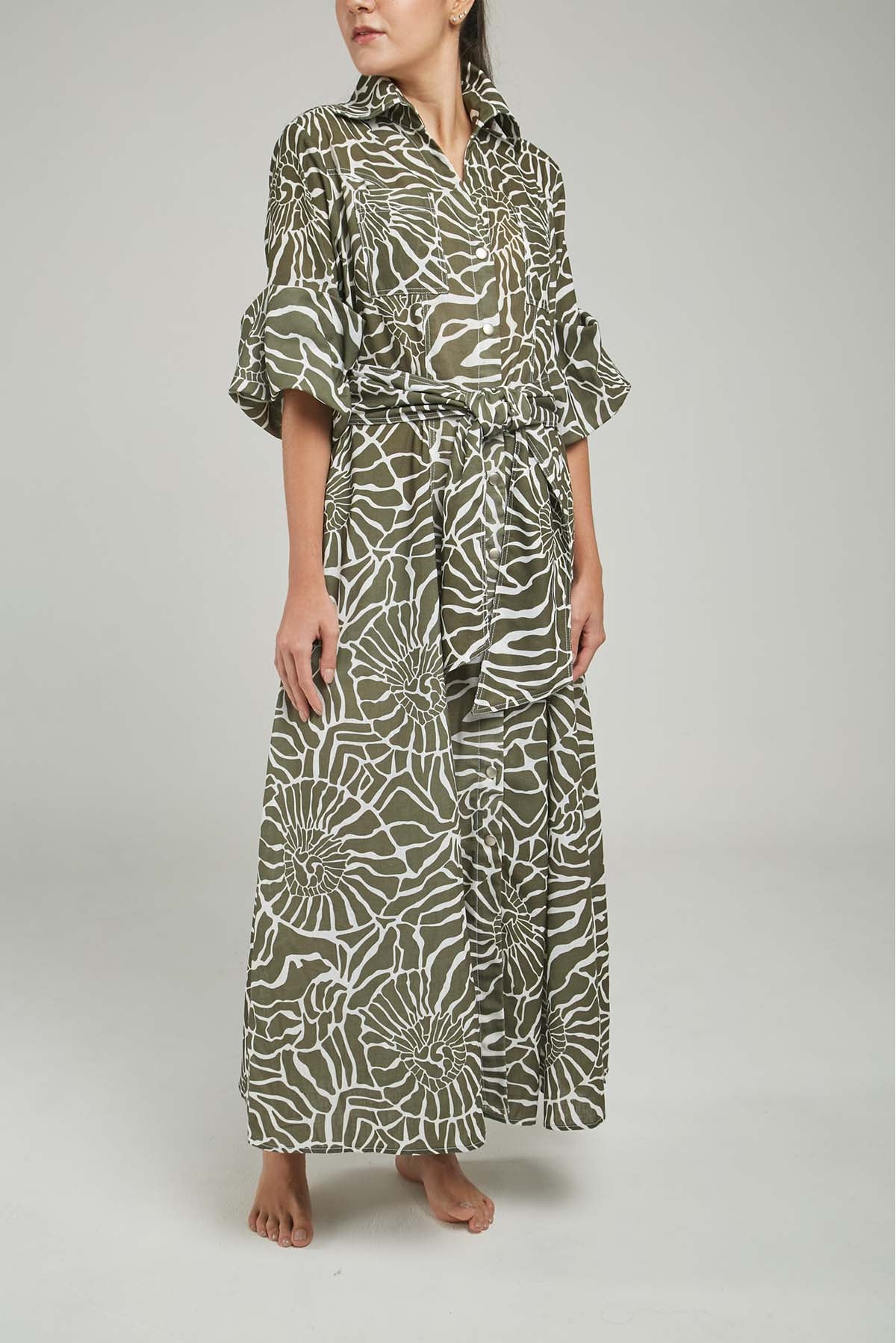 VESTIDO LARGO MANANGA CUELLO CAMISERO BOLSILLO ADELAN