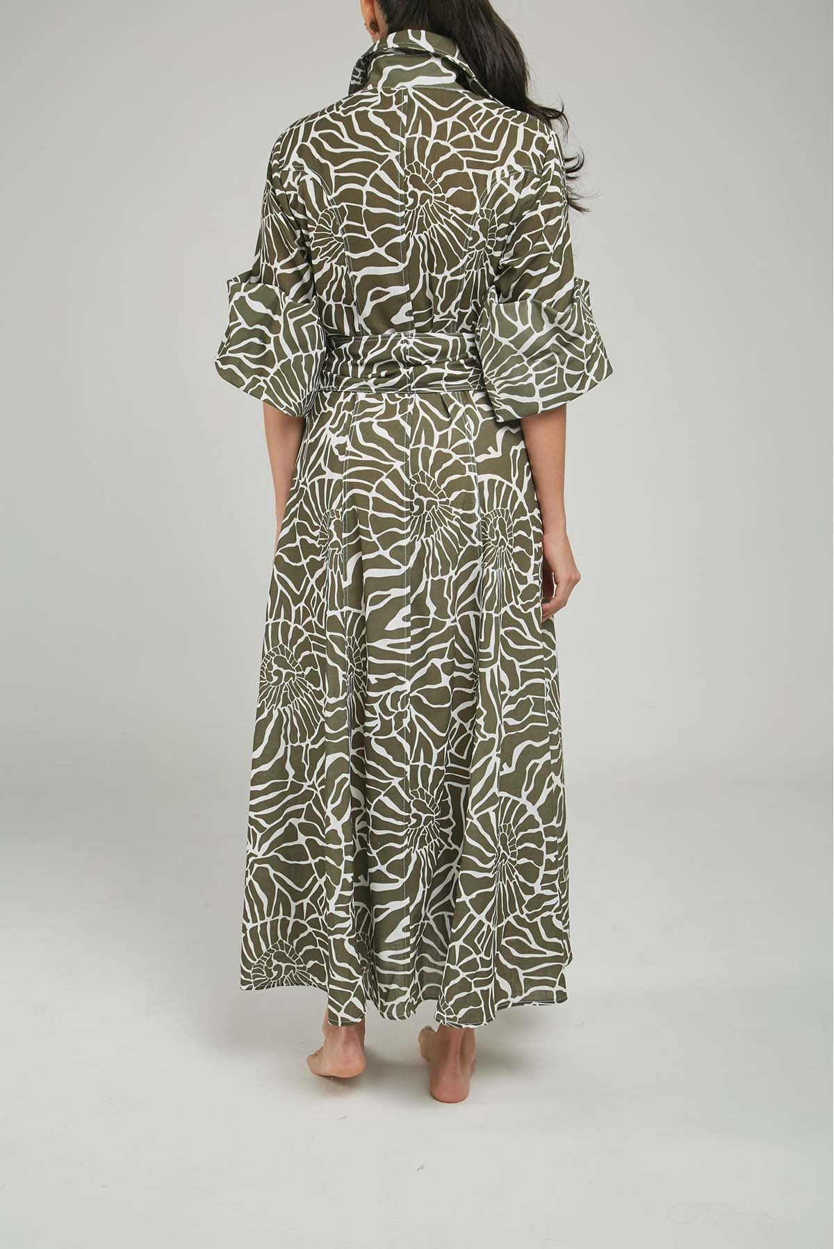 VESTIDO LARGO MANANGA CUELLO CAMISERO BOLSILLO ADELAN