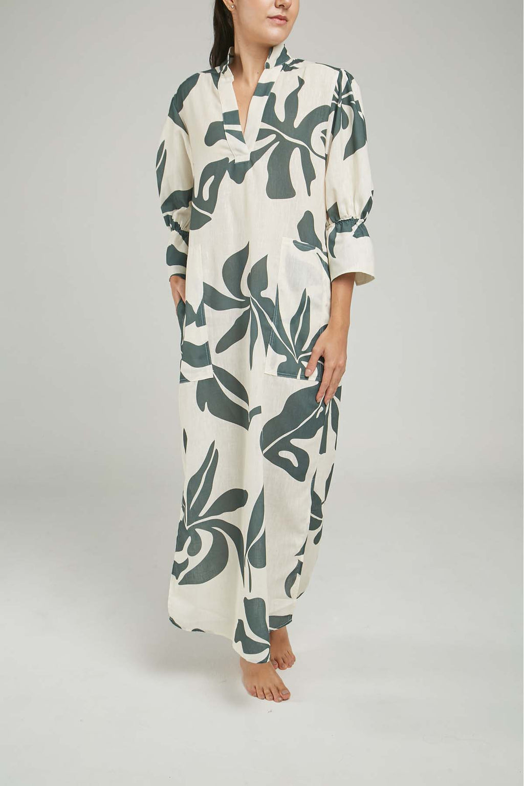 VESTIDO ESTAMPADO TREBOL BOLSILLOS  REC/LAD RES/PU