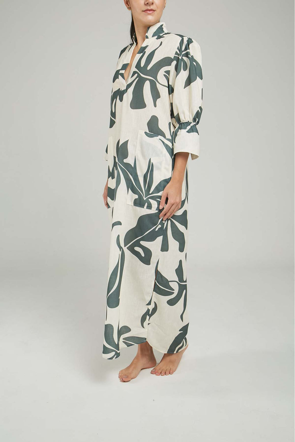 VESTIDO ESTAMPADO TREBOL BOLSILLOS  REC/LAD RES/PU