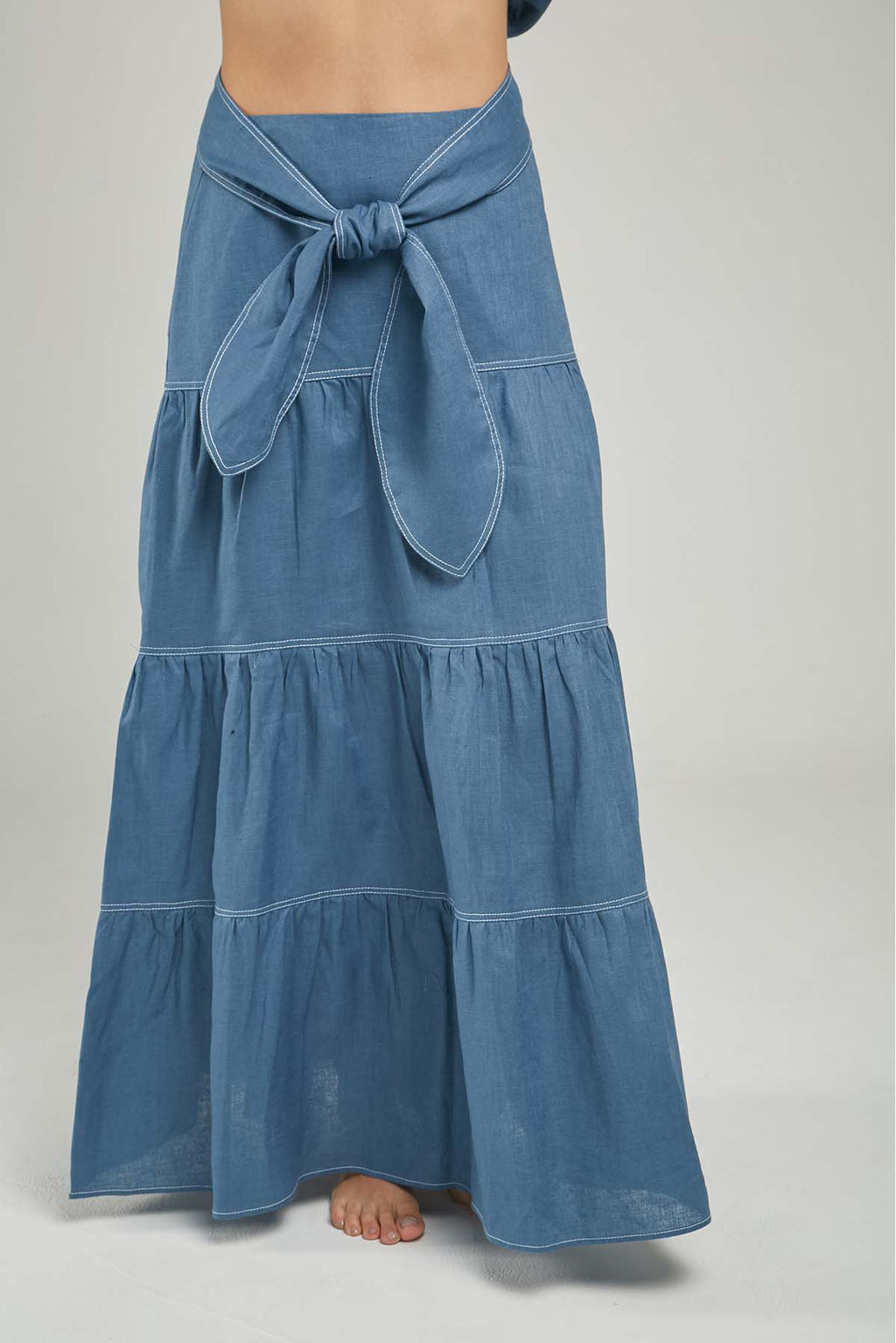 FALDA LARGA LINO CORTES HORIZONTALES PESPUNTE  CINTURON