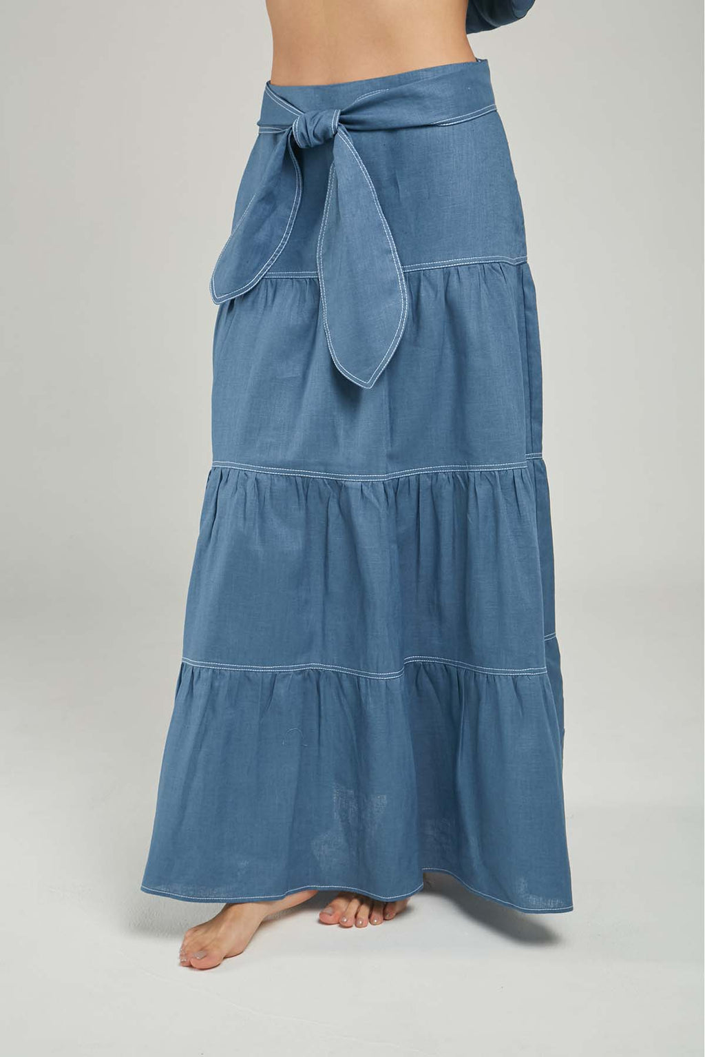 FALDA LARGA LINO CORTES HORIZONTALES PESPUNTE  CINTURON