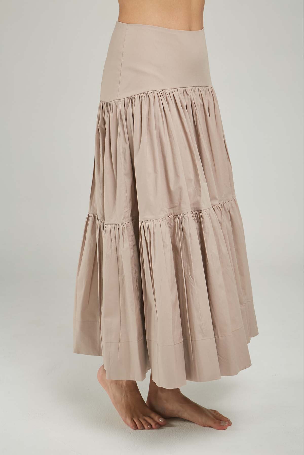 FALDA LARGA CORTE HORIZONTAL PRENSES PRETINA ANCHA