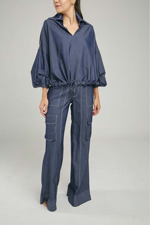 PANTALON VARIOS BOLSILLOS TAPAS LADOS RECOGIDO BOTA