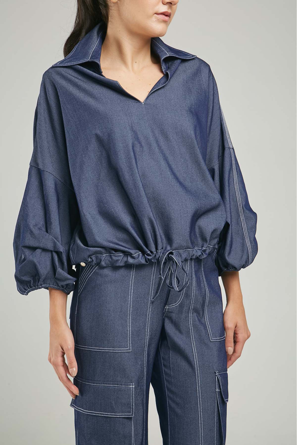 BLUSA DENIM TENCEL  CUELLO CAMISERO JARETA MANGA PELLIS